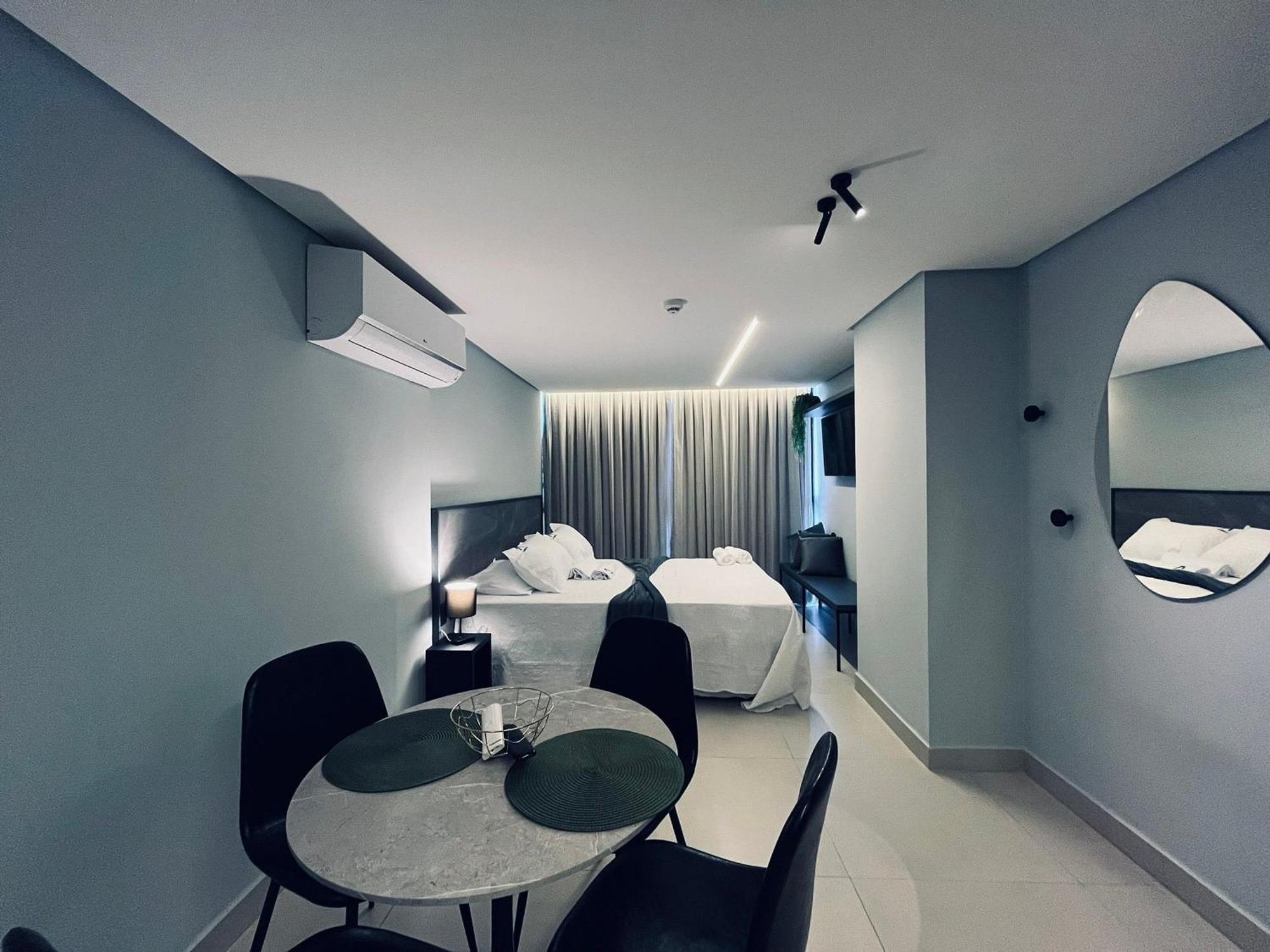Apartamento Na Areia Da Do Bessa. Ag 303. *